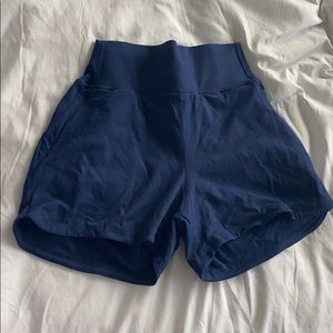 Outlander shorts balance athletica size M